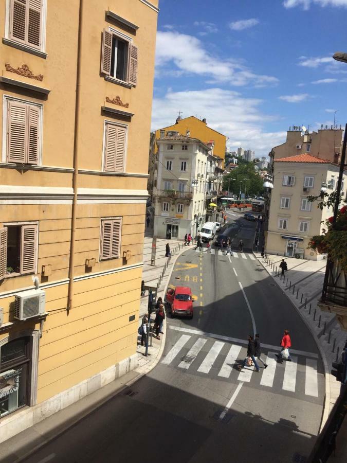 Apartman Licia Rijeka Exterior photo
